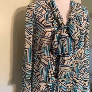 Banana Republic Bow Tie Pleated Blouse XL NWOT